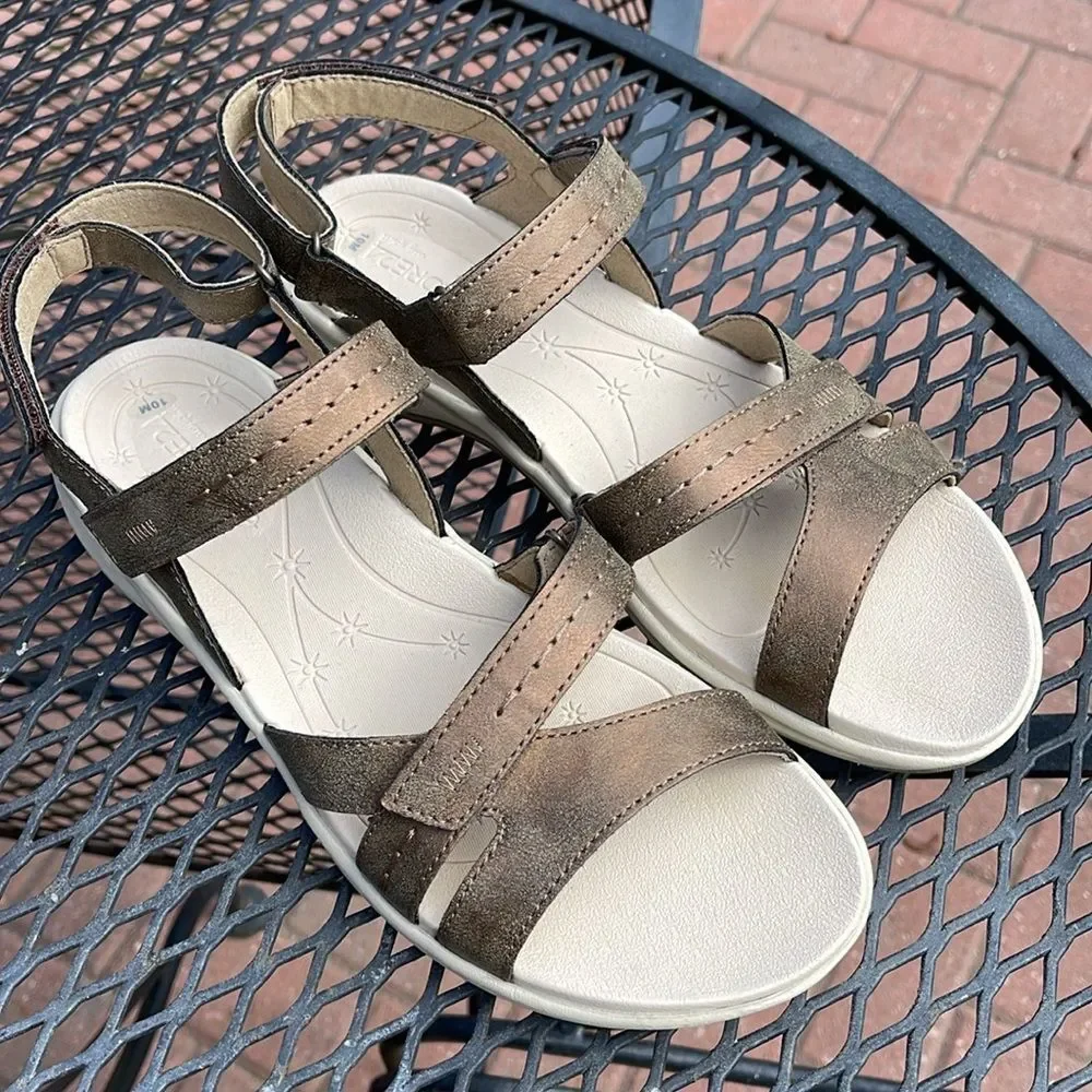 Easy Spirit Explore24 Seestina3 Women's Bronze Sandals Size 10